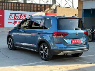 2022 Volkswagen Touran Cross L II, голубой, 1600044 рублей, вид 5