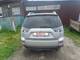 2008 Mitsubishi Outlander II, серебристый, 1500000 рублей, вид 3