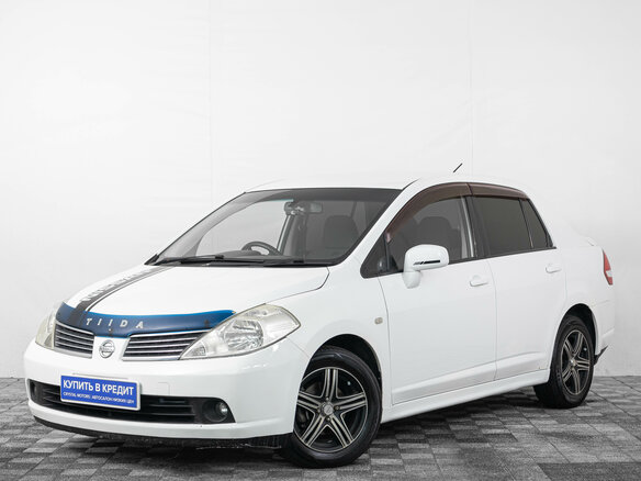 2004 Nissan Tiida Latio I, белый - вид 2