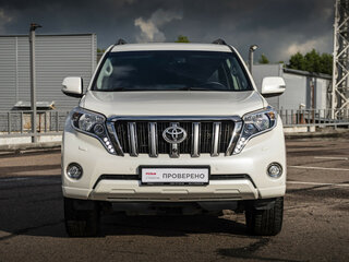 2016 Toyota Land Cruiser Prado 6-speed 150 Series Рестайлинг 1, белый, 3877000 рублей, вид 2