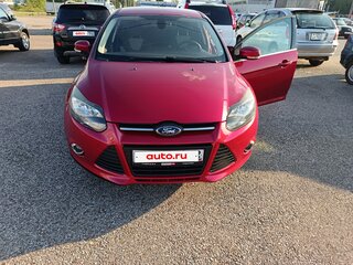 2014 Ford Focus III, красный, 1380000 рублей, вид 2
