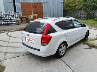 2011 Kia Ceed I Рестайлинг, белый, 720000 рублей, вид 4