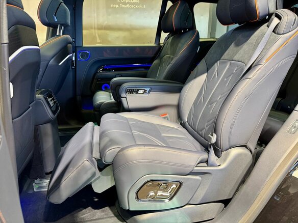 2026 Zeekr 9X 70 kWh, чёрный, 13640000 рублей - вид 31