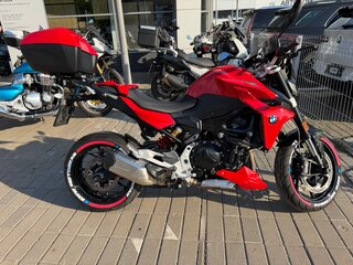 BMW F 900 R
