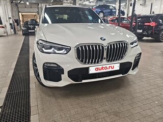 2020 BMW X5 25d IV (G05/G18), белый, 5100000 рублей, вид 3