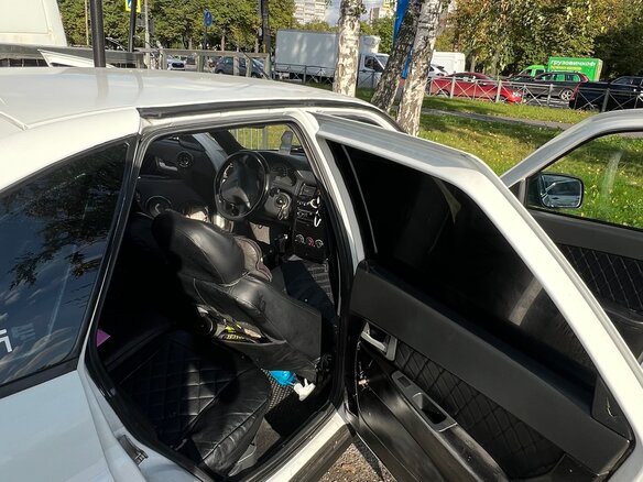 2009 Lada (ВАЗ) Priora I, белый, 240000 рублей - вид 24
