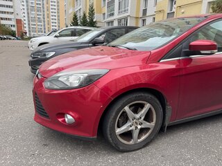 2013 Ford Focus III, красный, 770000 рублей, вид 3