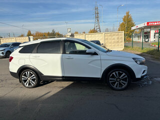2019 Lada (ВАЗ) Vesta SW Cross I, белый, 1139000 рублей, вид 4