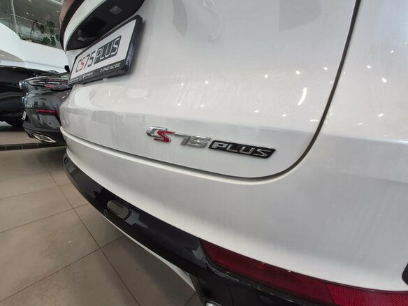 2024 Changan CS75 Plus III, белый, 4029900 рублей - вид 5