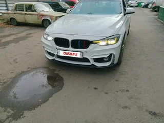 2016 BMW 3 серии 320i xDrive VI (F3x) Рестайлинг, белый, 1500000 рублей, вид 3