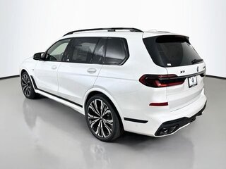 2026 BMW X7 M60i I (G07) Рестайлинг, белый, 18848866 рублей, вид 4