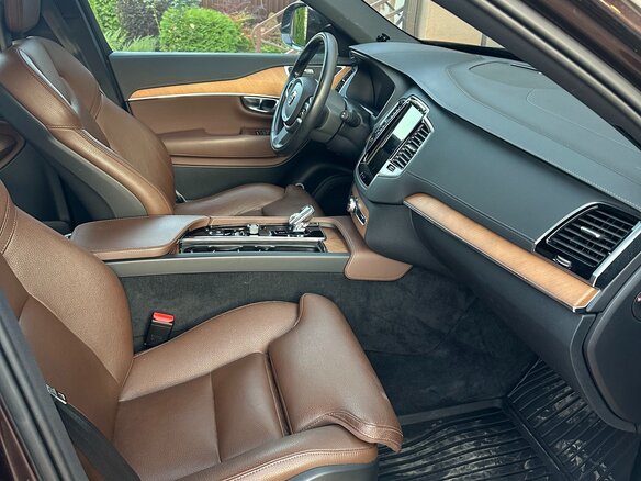 2021 Volvo XC90 Polestar Performance II Рестайлинг 1, коричневый, 5500000 рублей - вид 4