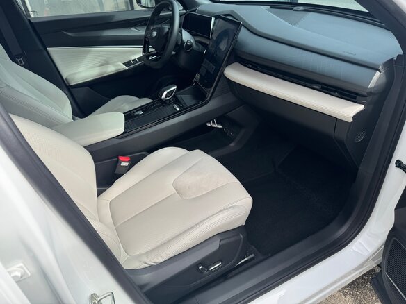 2023 Geely Atlas II, белый - вид 8
