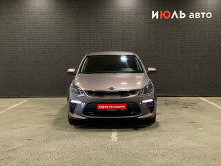 2019 Kia Rio IV, коричневый, 1450000 рублей, вид 2