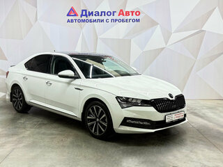 2024 Skoda Superb III Рестайлинг, белый, 4400000 рублей, вид 3