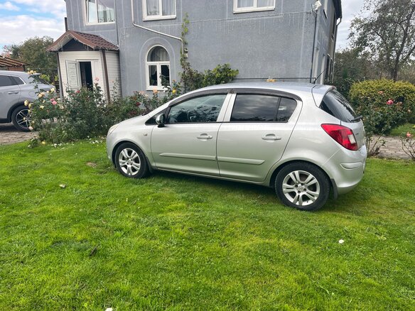 2007 Opel Corsa D, серебристый, 599999 рублей - вид 3