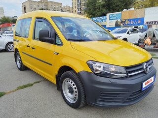 2018 Volkswagen Caddy IV, жёлтый, 1999000 рублей, вид 3