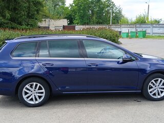 2018 Volkswagen Golf VII Рестайлинг, синий, 1495000 рублей, вид 4