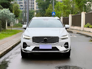 2026 Volvo XC60 II Рестайлинг 2, белый, 5650843 рублей, вид 2