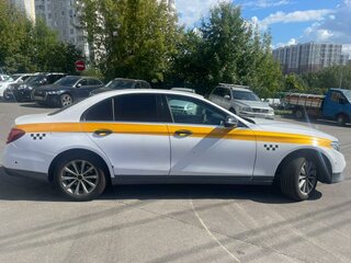 2019 Mercedes-Benz E-Класс 200 d V (W213, S213, C238), белый, 1820000 рублей, вид 3
