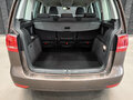 2012 Volkswagen Touran I Рестайлинг 2, коричневый, 1100000 рублей - вид 6