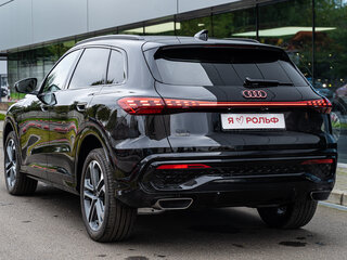 2026 Audi Q5 40 TFSI III (GU), чёрный, 6799000 рублей, вид 4
