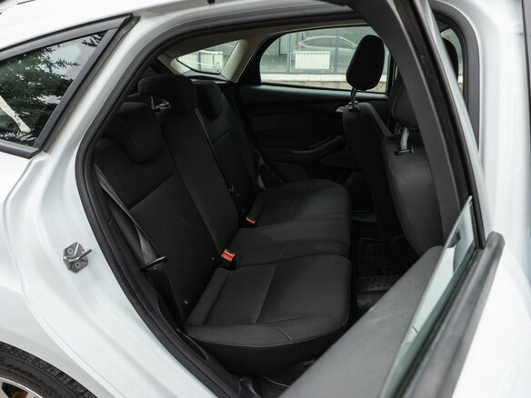 2018 Ford Focus III Рестайлинг, белый, 1195000 рублей - вид 15