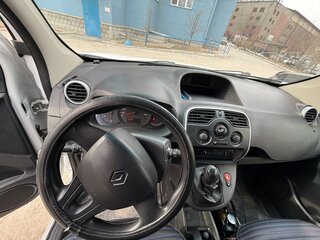 2014 Renault Kangoo II Рестайлинг, белый, 999000 рублей, вид 5