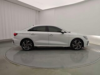 2023 Audi A3 35 TFSI Long IV (8Y), белый, 1470000 рублей, вид 2