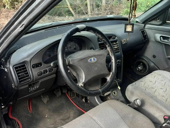 2007 Lada (ВАЗ) 2112, серебристый, 73000 рублей - вид 5