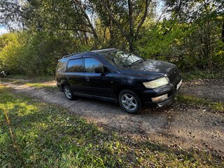 1999 Mitsubishi Space Wagon III, синий, 279000 рублей, вид 2