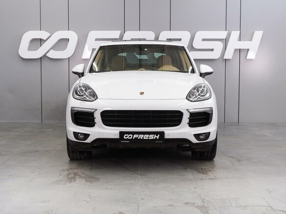 2017 Porsche Cayenne Diesel II Рестайлинг (958), белый, 6254000 рублей - вид 2
