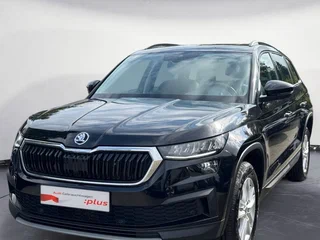 2023 Skoda Kodiaq I Рестайлинг, чёрный, 3590000 рублей, вид 1