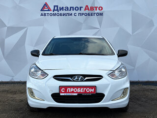 2014 Hyundai Solaris I, белый, 599000 рублей, вид 2