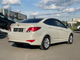 2016 Hyundai Solaris I Рестайлинг, бежевый, 879000 рублей, вид 5