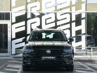 2018 Volkswagen Tiguan II, чёрный, 2399000 рублей, вид 3