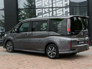 2021 Honda Stepwgn Spada V Рестайлинг, серый, 2889000 рублей, вид 2