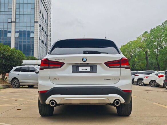 2022 BMW X1 Long 20Li sDrive II (F48) Рестайлинг, зелёный, 2264000 рублей - вид 5