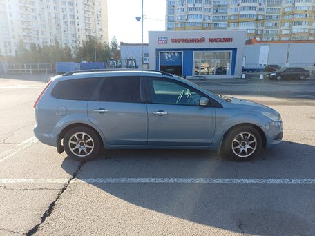 2009 Ford Focus II Рестайлинг, серый, 430000 рублей, вид 3