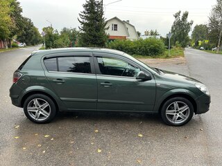 2010 Opel Astra H Рестайлинг, зелёный, 550000 рублей, вид 3