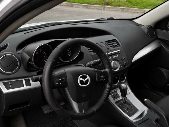 2010 Mazda 3 II (BL), белый, 750000 рублей - вид 6