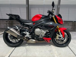 2018 BMW S 1000 R, чёрный, 1099000 рублей, вид 2
