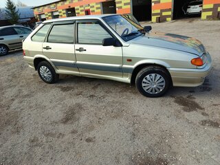 2004 Lada (ВАЗ) 2114, серебристый, 135999 рублей, вид 4