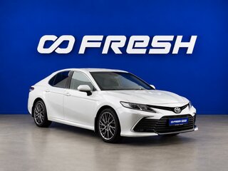 2021 Toyota Camry VIII (XV70) Рестайлинг, белый, 3349050 рублей, вид 1