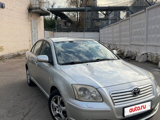 2004 Toyota Avensis II, серебристый, 595000 рублей, вид 2