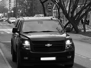 2018 Chevrolet Tahoe IV, чёрный, 4700000 рублей, вид 2