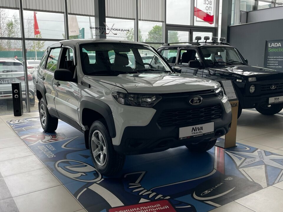 Открыть фотографии: Lada (ВАЗ) Niva Travel I