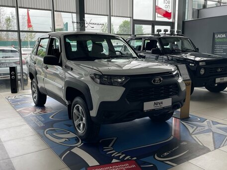 Lada (ВАЗ) Niva Travel I