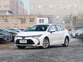 Toyota Corolla Sporty XII (E210) Рестайлинг