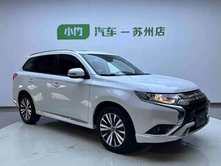 2022 Mitsubishi Outlander III Рестайлинг 3, белый, 2311255 рублей, вид 1